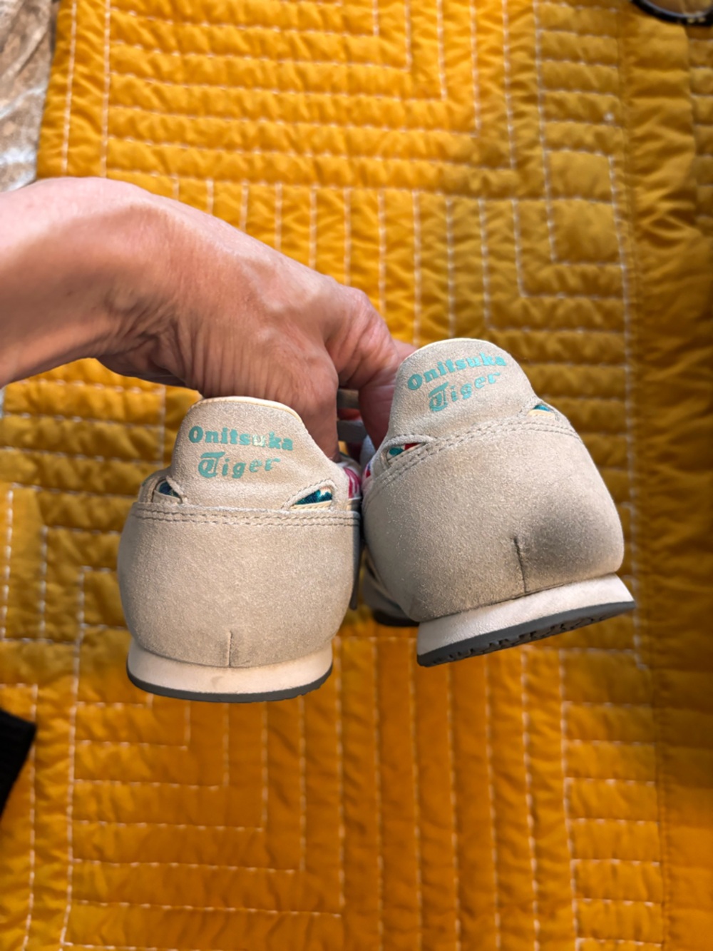 Onitsuka Tiger by Asics Floral Canvas Sneakers in grey, pink and blue. Size 8. - Picture 3 of 4